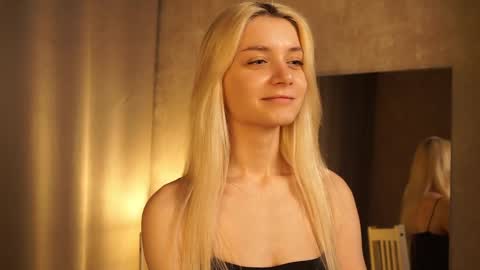 Cassie online show from March 9, 6:11 pm