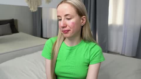 Cassie online show from February 6, 8:55 pm