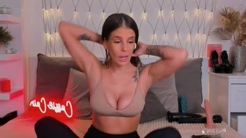 Cassy online show from December 1, 9:29 am