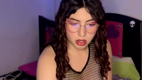 cassierosse2 online show from June 30, 4:23 am