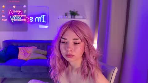 Cassie online show from January 12, 2:13 pm