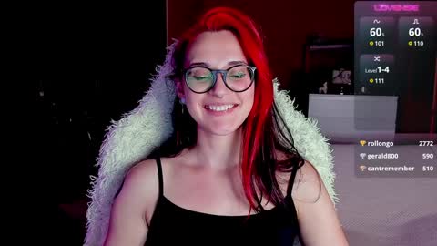 Snapshot of cassy_moore chatting on December 2, 12:56 am Ellie online show from December 2, 12:56 am