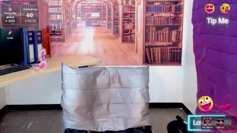 Queen Catalella online show from December 18, 3:24 am