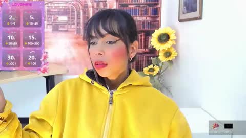 Queen Catalella online show from October 17, 4:05 am