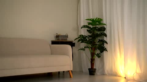 cataleya_kirk online show from May 4, 10:33 am