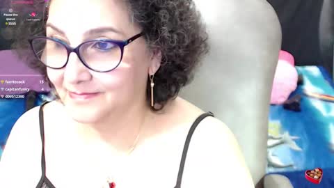 Snapshot of cataleya_mom_ chatting on March 12, 10:16 am cataleya  online show from March 12, 10:16 am