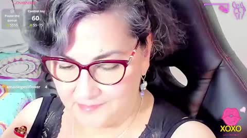Snapshot of cataleya_mom_ chatting on September 15, 8:16 am cataleya  online show from September 15, 8:16 am