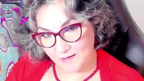 Snapshot of cataleya_mom_ chatting on October 17, 8:57 pm cataleya  online show from October 17, 8:57 pm