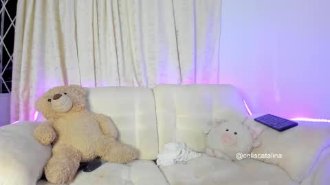 celiscatalina instagram online show from December 3, 2:56 am