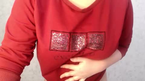 Ana online show from December 13, 8:48 pm