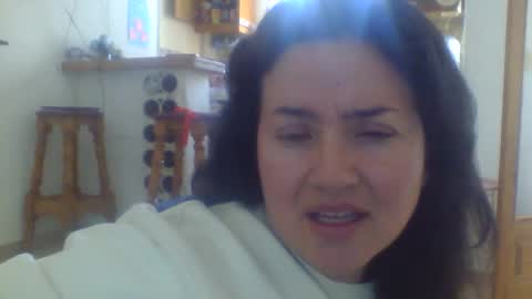 Cat online show from May 5, 2:01 pm