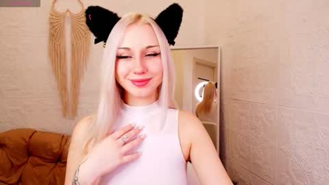 Anna  online show from January 9, 2:06 am