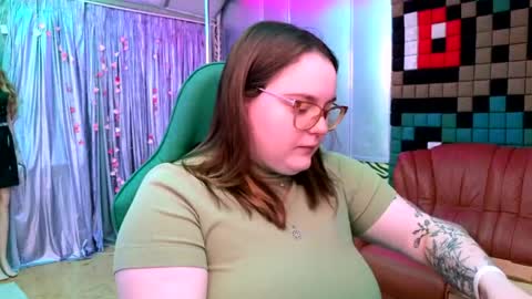 catherineclaire online show from May 6, 6:03 pm