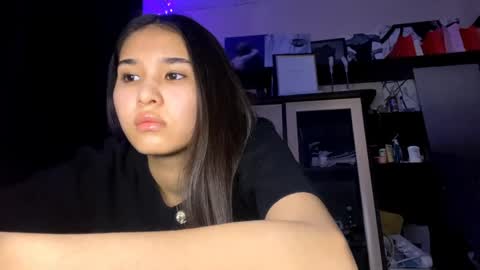 catherinepirs online show from April 17, 4:20 pm