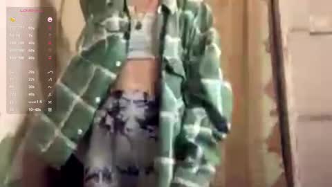 Lola online show from October 10, 9:52 pm