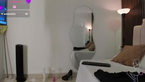 catiusca_reyes_03 online show from February 24, 1:36 pm