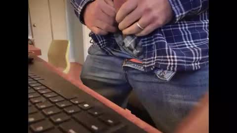 catmandoo21001 online show from January 31, 7:18 pm