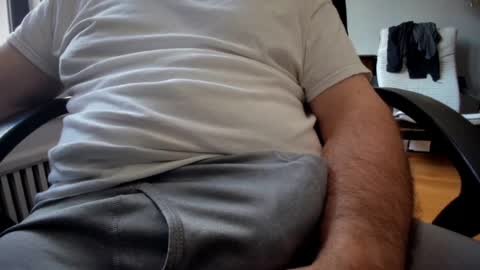 catmandoo21001 online show from June 29, 8:52 pm