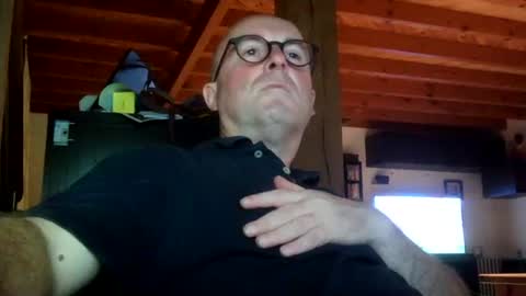 cb904200 online show from July 2, 8:47 pm