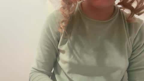 Claire online show from March 19, 11:15 am