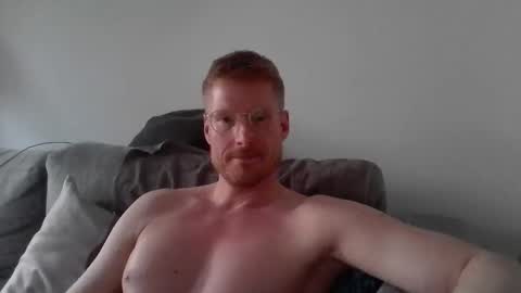 ccloser87 online show from May 1, 6:24 pm