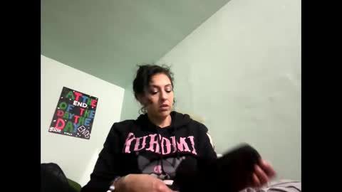 cece_vibez online show from January 7, 12:10 pm