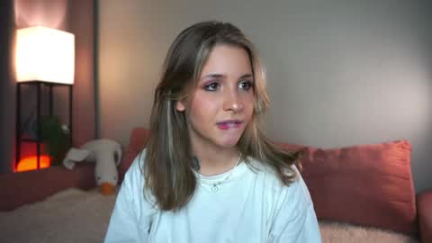 Lina  online show from April 24, 7:16 pm