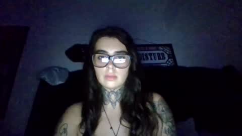 ceceluv27 online show from November 8, 4:48 am