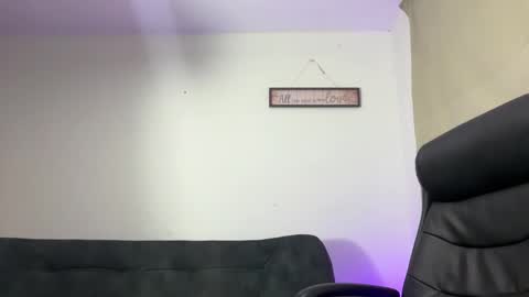 ceci1218 online show from March 24, 8:04 pm