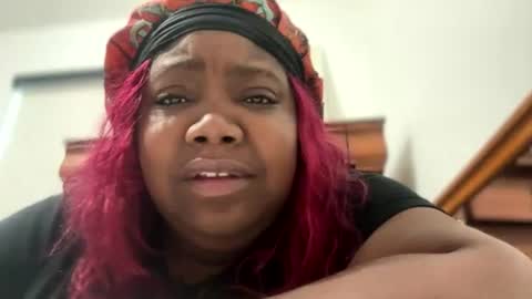 ceeceeluv8285 online show from July 8, 11:41 pm