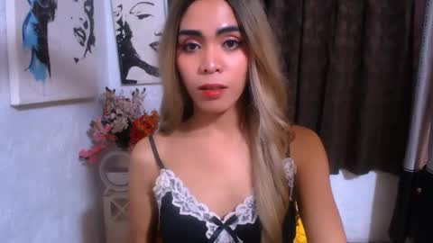 your pretty CELEST online show from December 20, 9:32 am