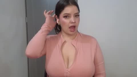 celeste_shinny online show from November 13, 8:55 pm