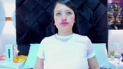 Snapshot of celeste_star0 chatting on October 21, 12:54 pm celeste star online show from October 21, 12:54 pm