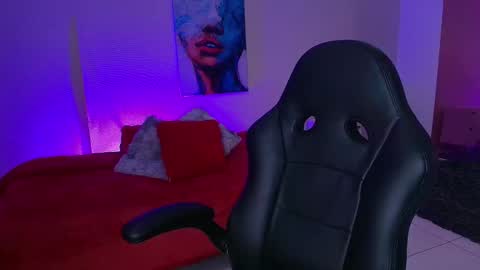 celesteeeuph online show from November 7, 7:49 pm