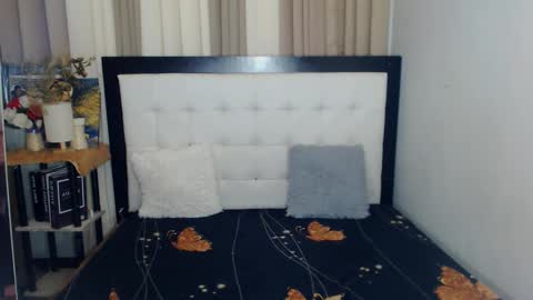 CELESTE IGYoshi Tian online show from September 23, 8:30 am