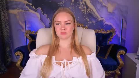 celestenoirr online show from September 24, 7:04 am