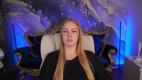 celestenoirr online show from September 18, 1:48 pm