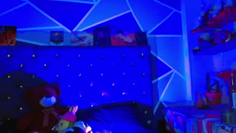 I am Valentinn online show from November 28, 1:02 am