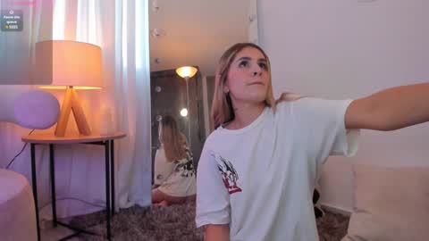 Ari online show from January 22, 10:26 pm