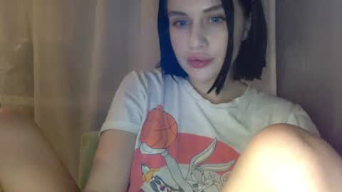 Eva online show from December 15, 8:27 pm