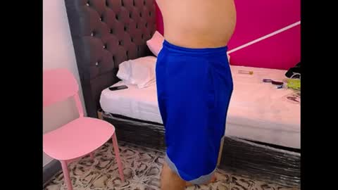 Cesirry online show from June 24, 7:54 pm