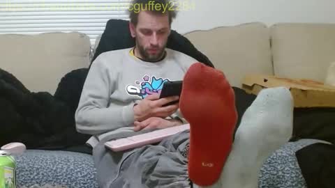 cguffey2284 online show from January 15, 6:22 am