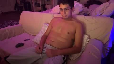 Kpapi online show from October 31, 11:10 am