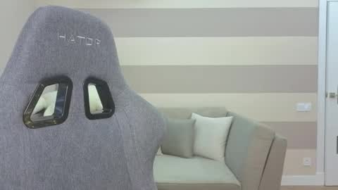 Kate online show from February 4, 1:15 pm