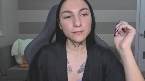 Kate online show from October 2, 1:21 pm