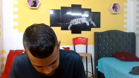 chacorta_ online show from May 27, 12:24 pm