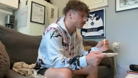 ChadTitan online show from May 31, 5:33 pm