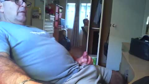 Chalky online show from October 22, 9:34 am