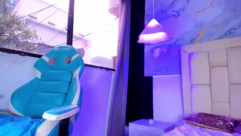 chanellejohnson_ online show from January 9, 6:57 pm