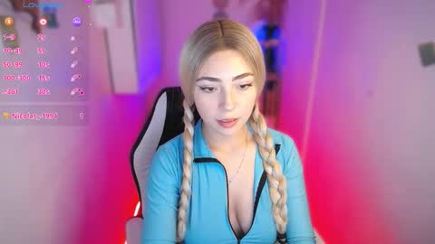 channel_blonde_a online show from September 27, 6:33 am